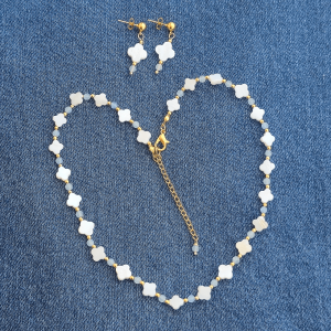 Clover Necklace & Earrings Set
